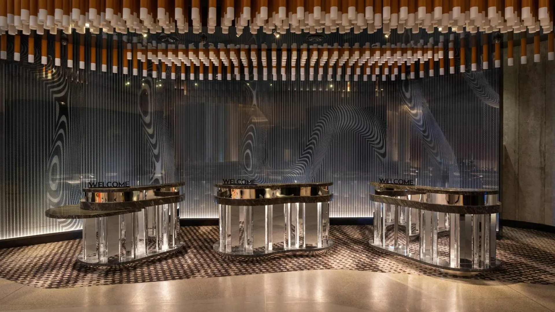 Hotel W Brisbane 5*,