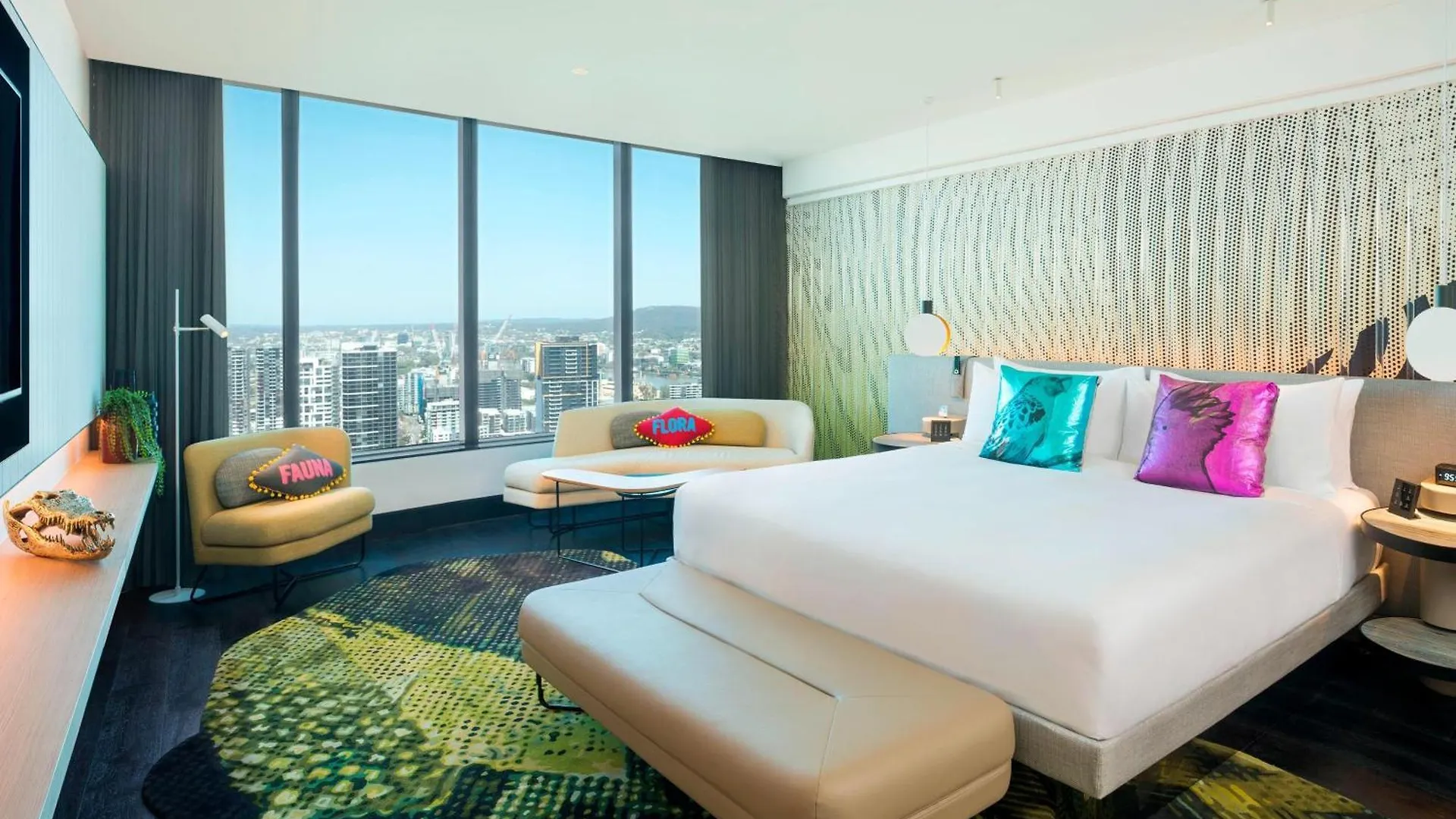 Hotel W Brisbane 5*,