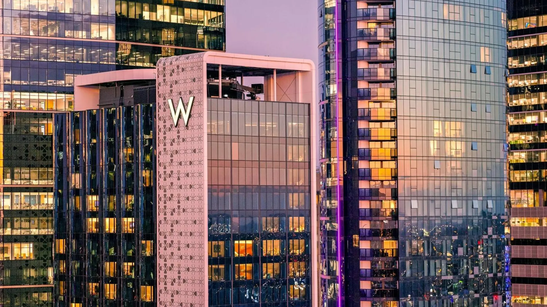 *****  W Brisbane Hotel Australia